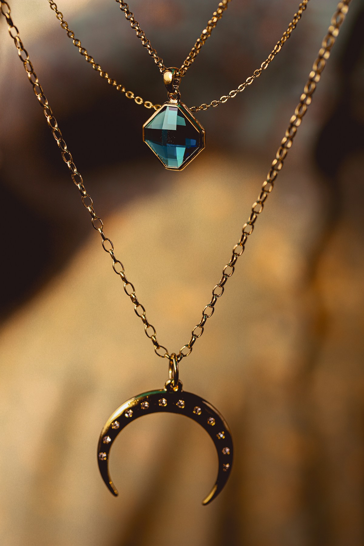 Geometric pendant